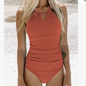 NWT Women's Size Small One Piece Swimsuit Tummy Control